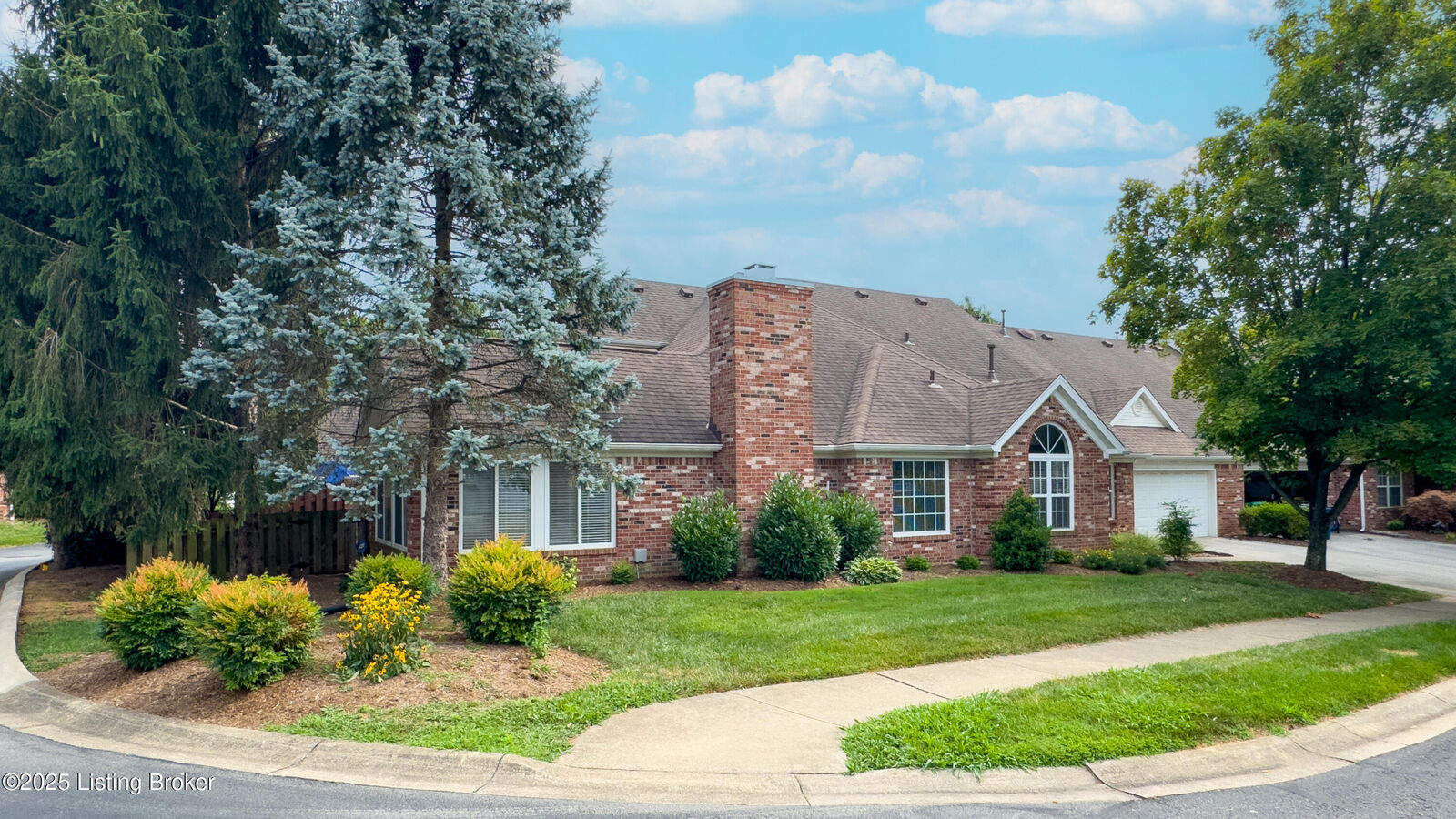 Property Photo:  4105 Lilac Vista Dr  KY 40241 