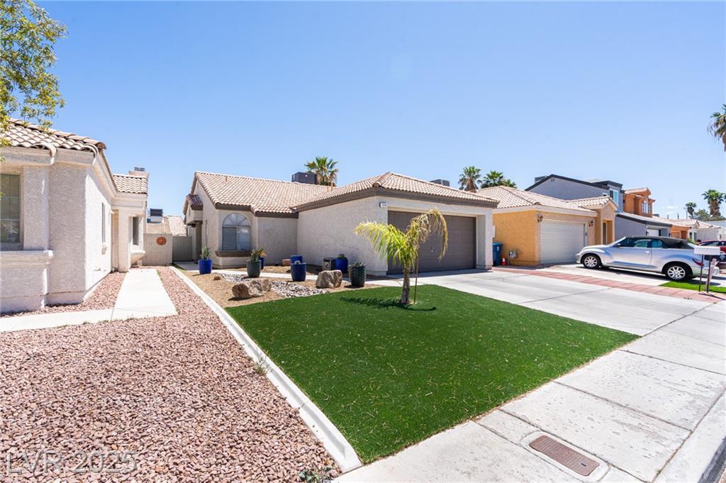 Property Photo: 7218 Nordic Lights Drive NV 89119