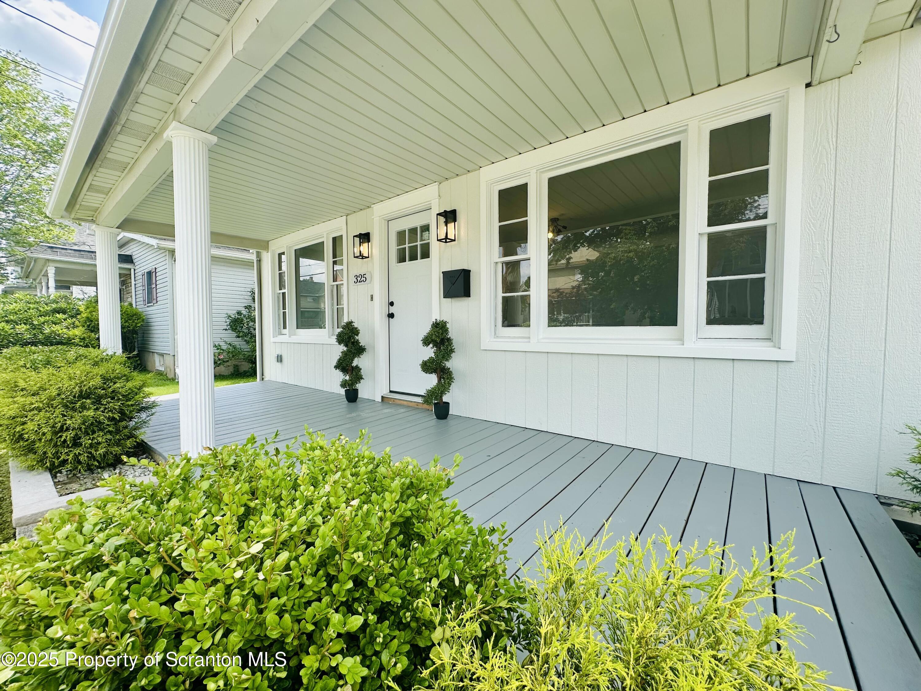 Property Photo: 325 Hickory Street PA 18452