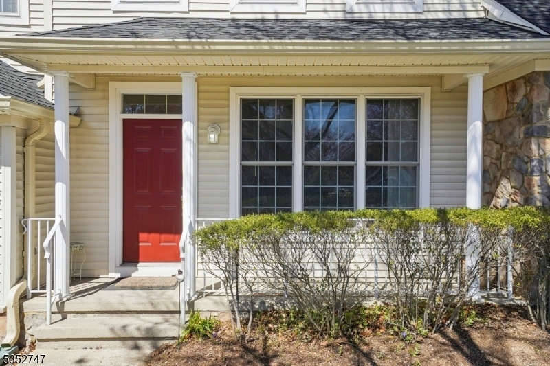 Property Photo:  62 Rolling Views Dr  NJ 07424 