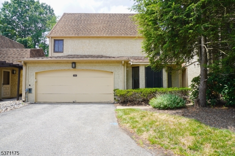 Property Photo: 14 Carriage Pl NJ 08820