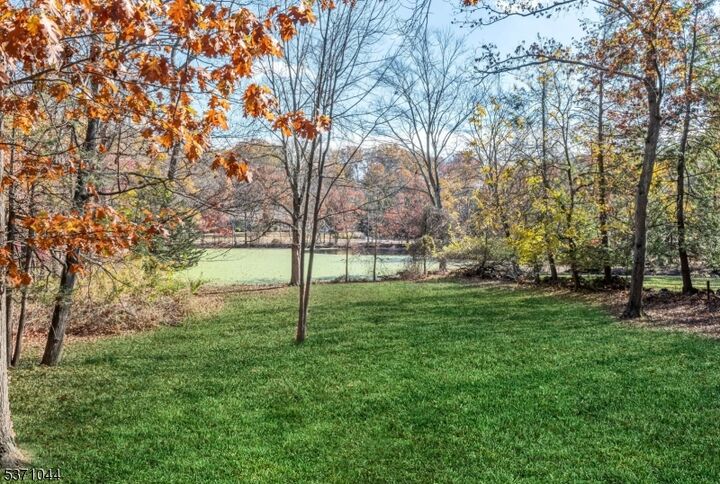 Property Photo:  263 Arbor Rd  NJ 07417 