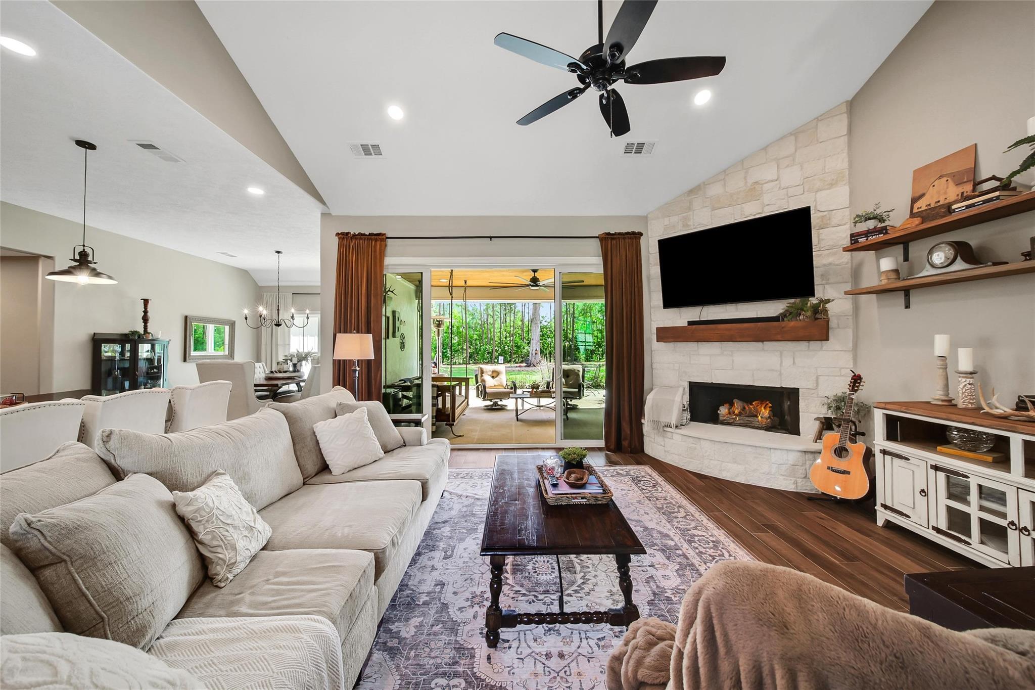 Property Photo:  298 Scenic Lake Ct  TX 77316 