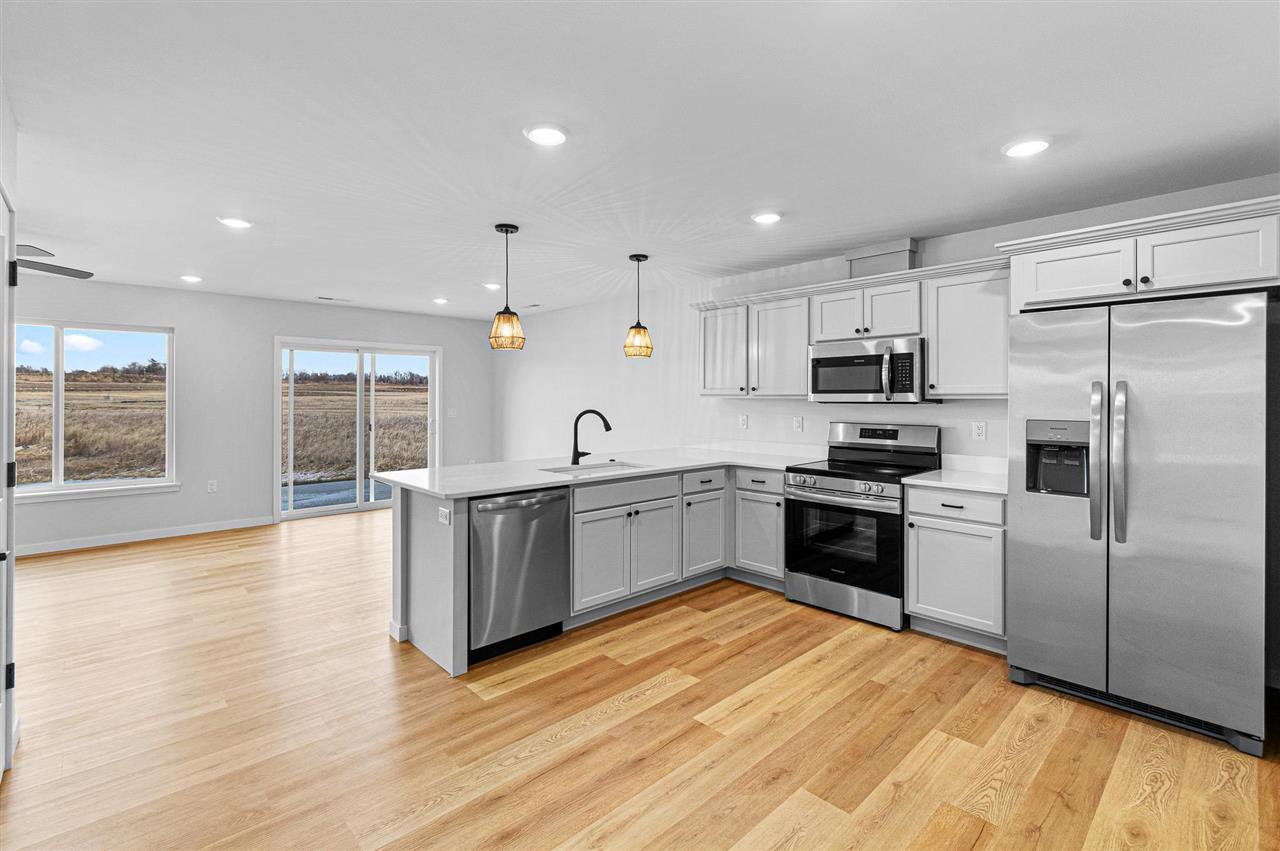 Property Photo: 3452 Holderness Rd IA 52241