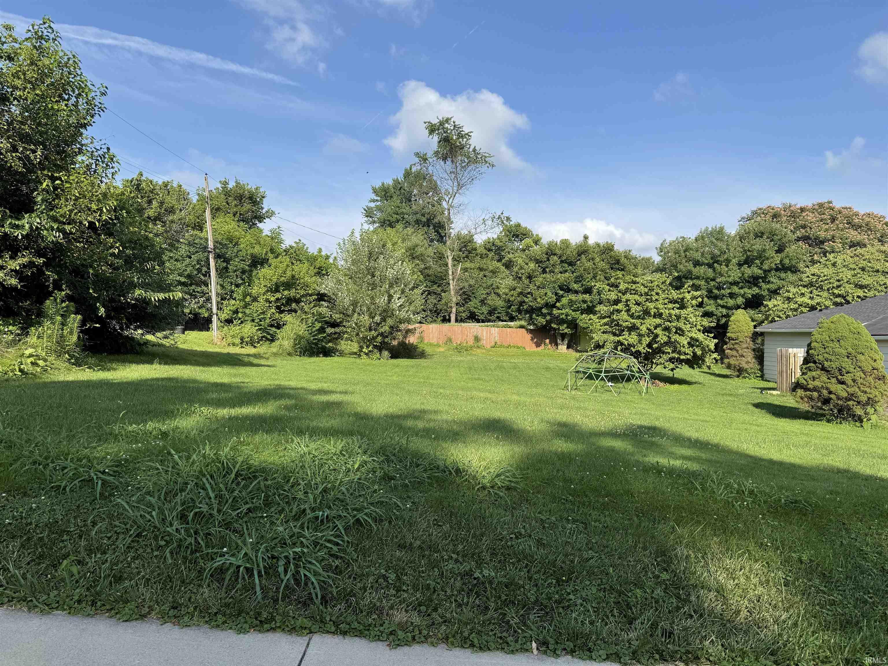 953 S Fairview Street  Bloomington IN 47403-7403 photo