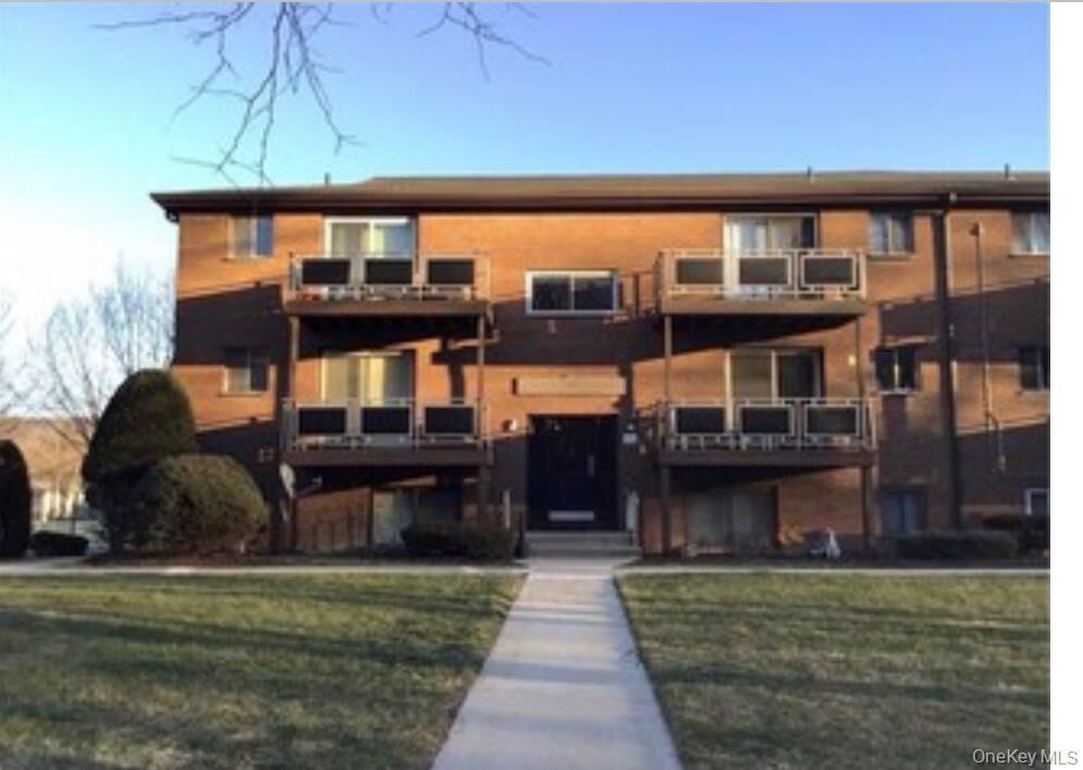 Property Photo: 19 Tanager Road 1901 NY 10950