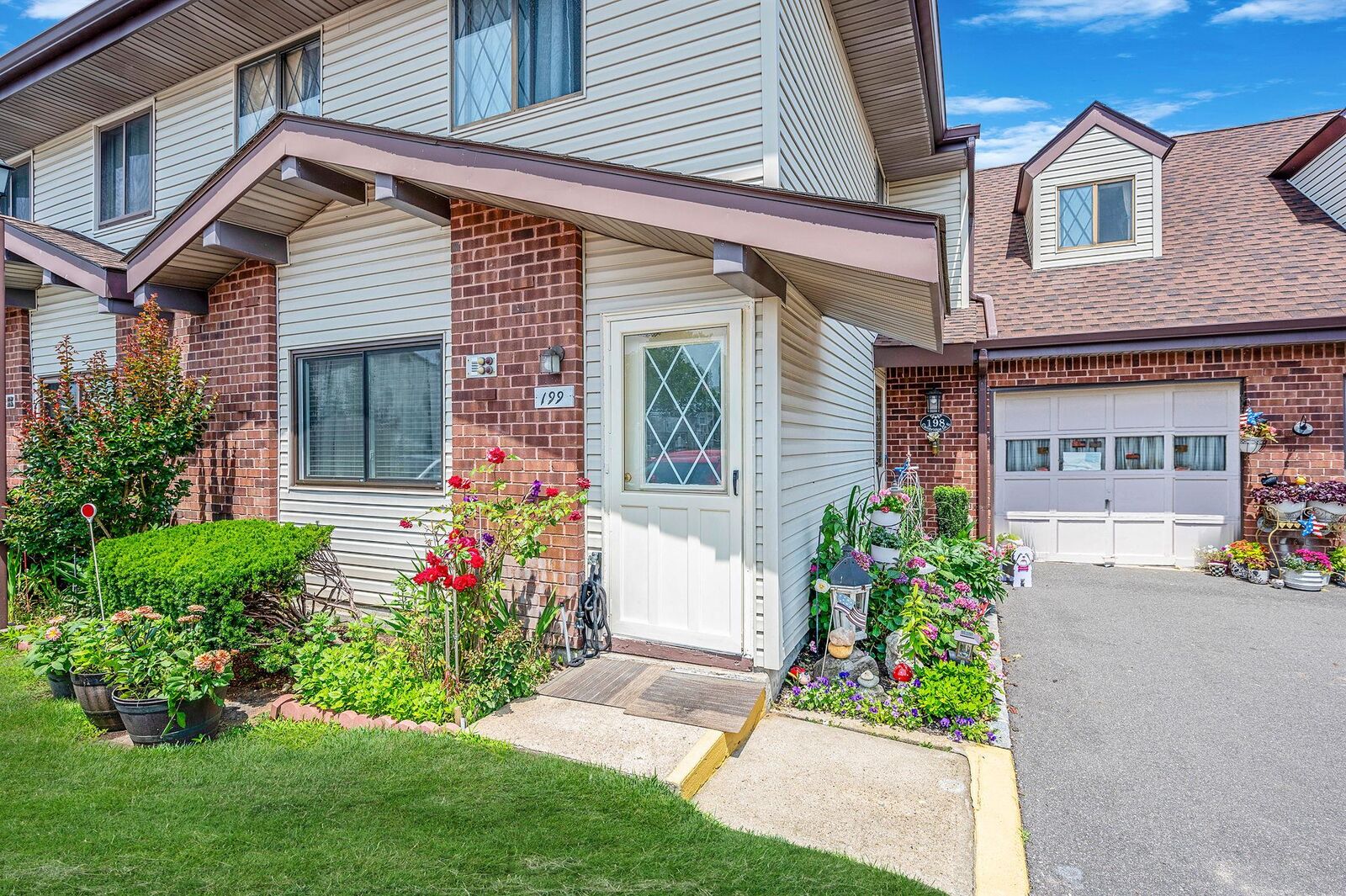 Property Photo: 199 Cambridge Drive E NY 11726