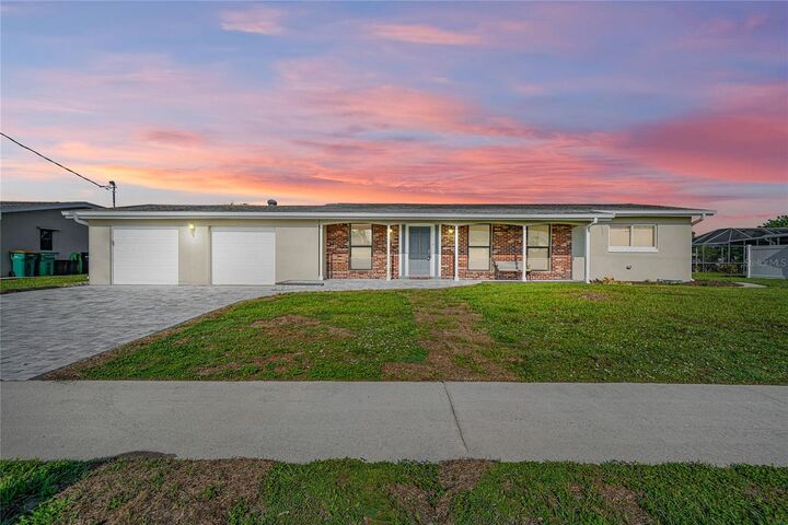 Property Photo:  118 Severin Road SE  FL 33952 