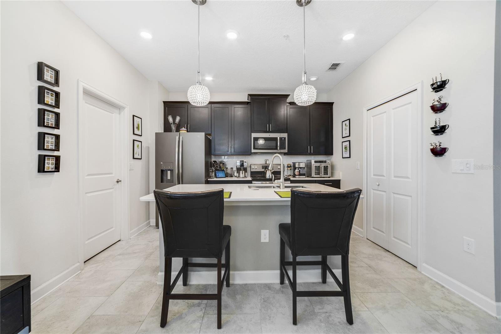 Property Photo: 11917 Prologue Avenue FL 32832