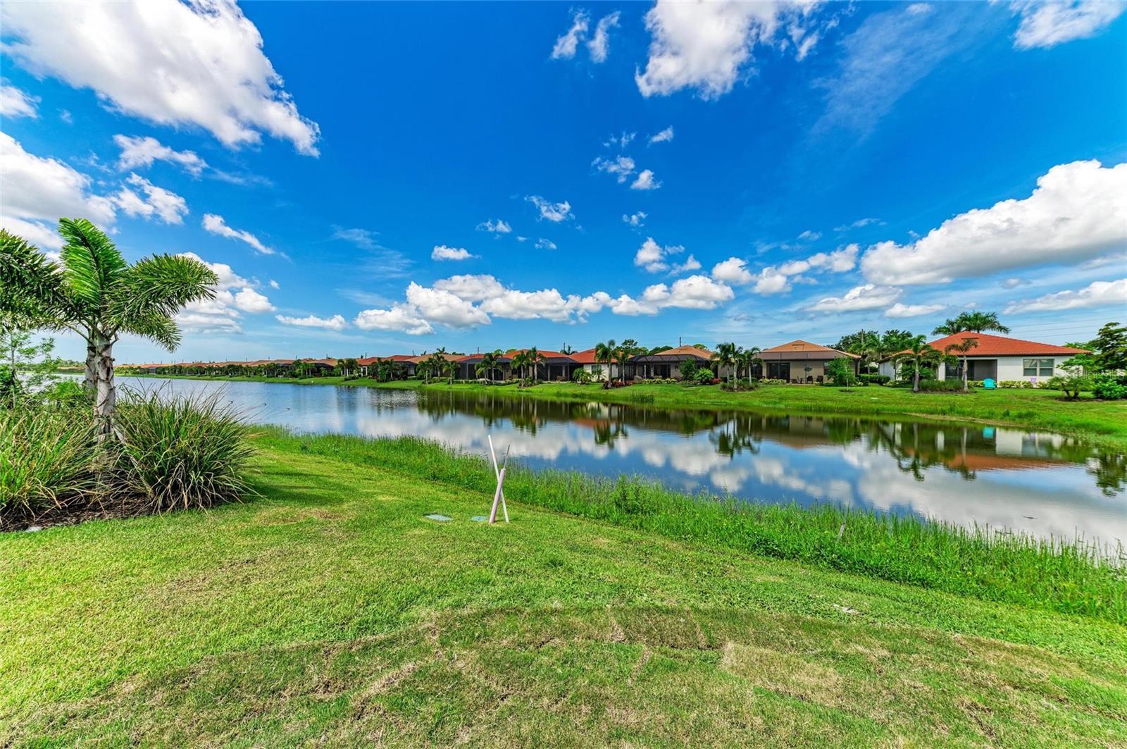Property Photo: 653 Maraviya Boulevard FL 34275