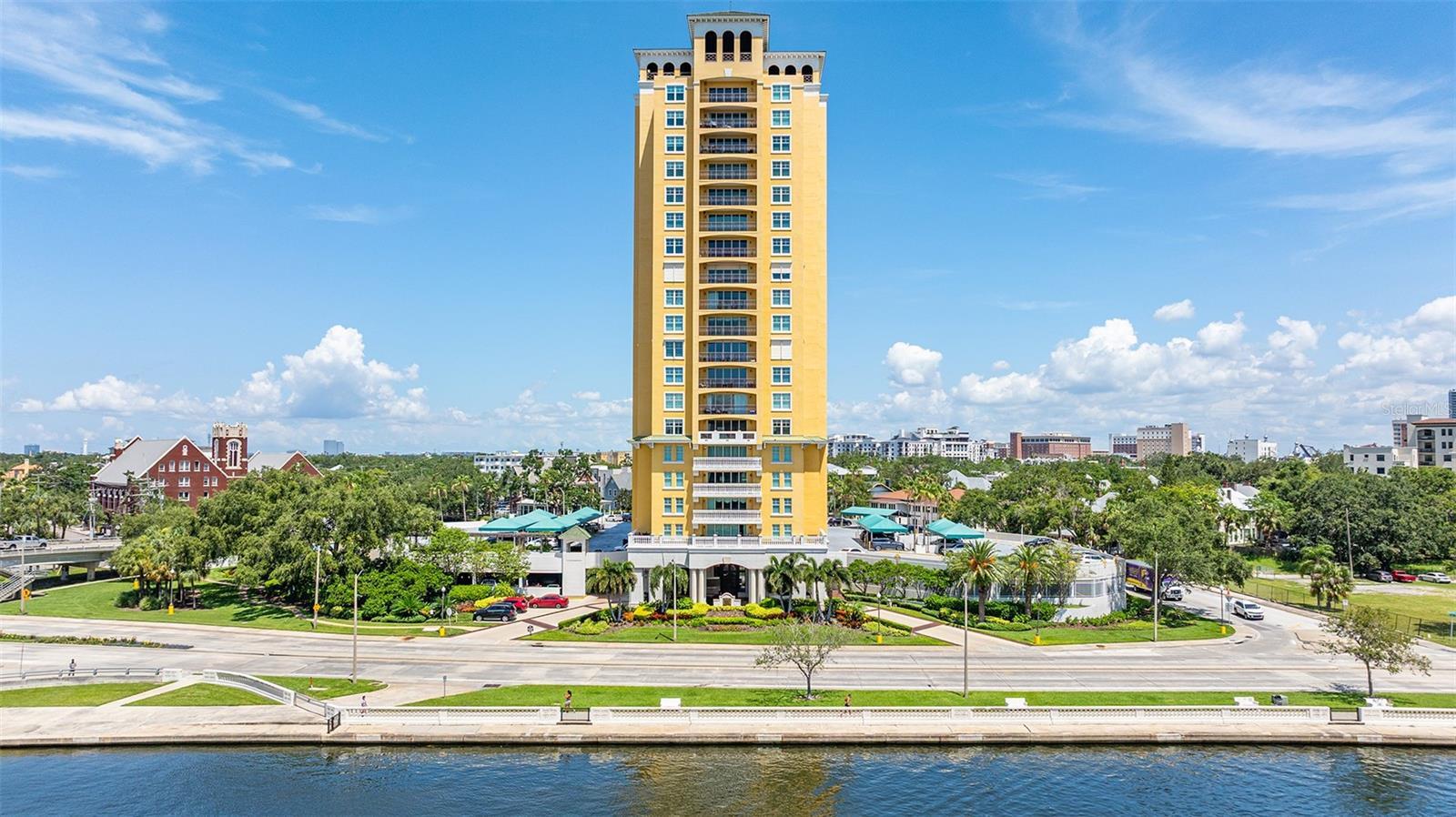 Property Photo: 345 Bayshore Boulevard 407 FL 33606