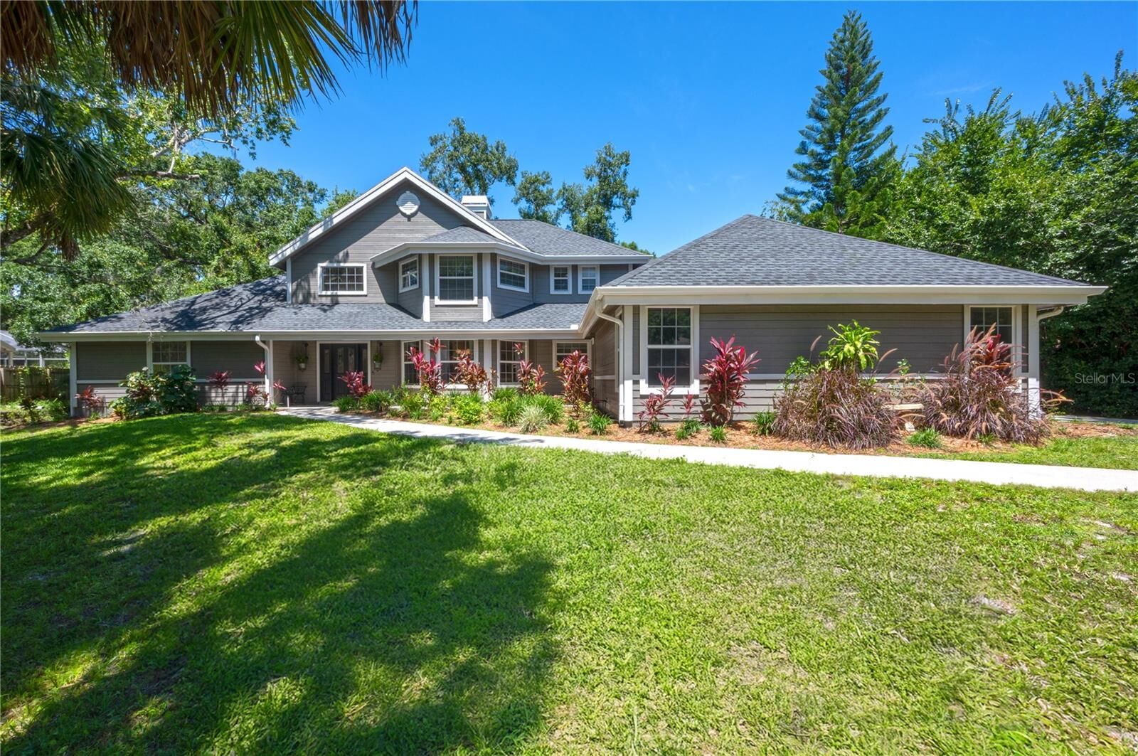 Property Photo:  35 Deerpath Drive  FL 34677 