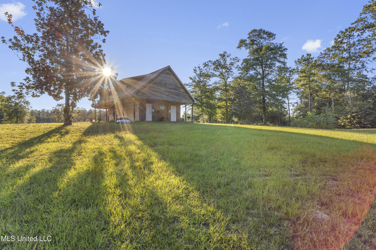 Property Photo: 5106 Vestry Road MS 39573
