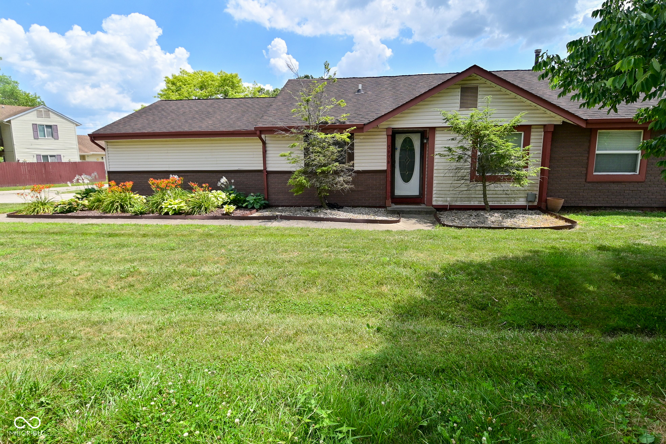 5936 Beau Jardin Drive  Indianapolis IN 46237 photo