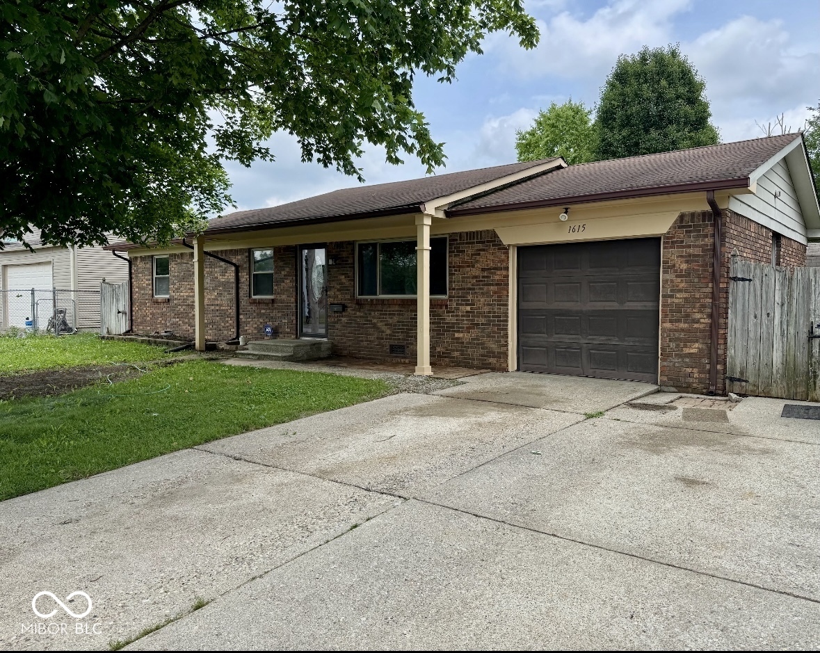 1615 S 9th Avenue  Beech Grove IN 46107 photo
