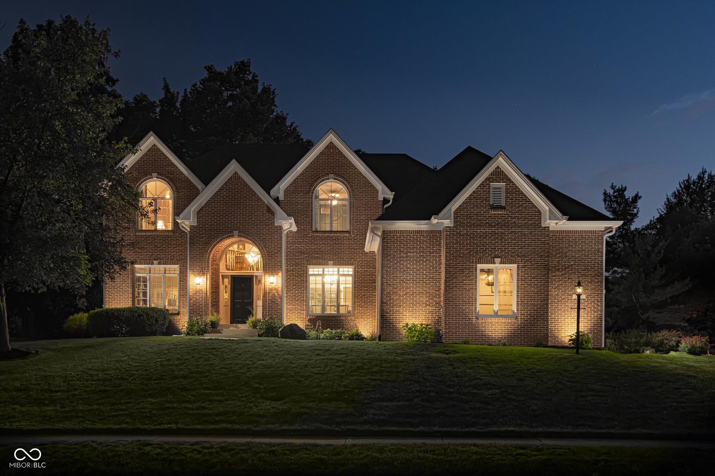 Property Photo: 11531 Woods Bay Lane IN 46236