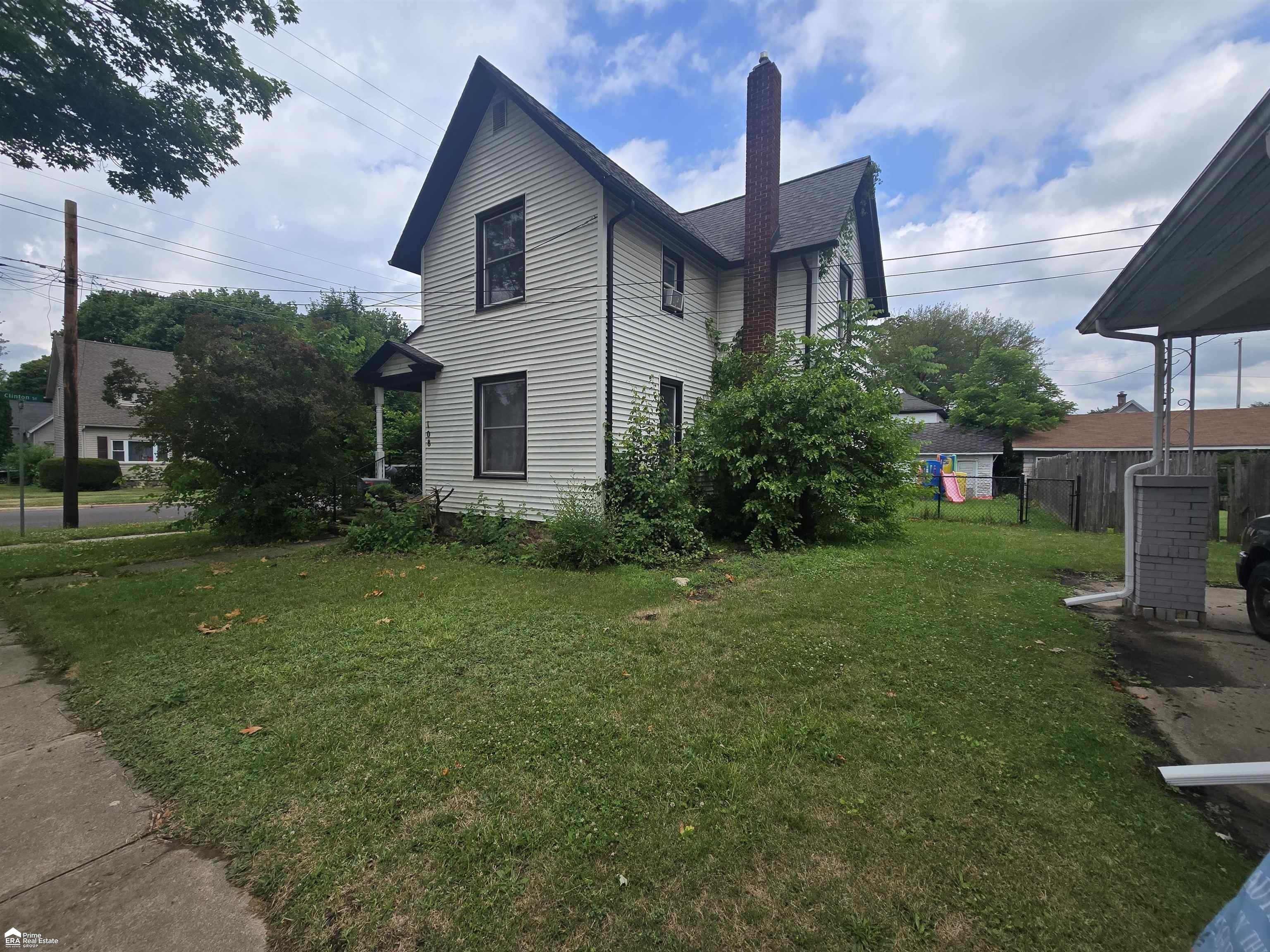 Property Photo: 108 N Mercer Street MI 48429