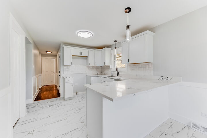 Property Photo:  422 W 98th Place  IL 60628 