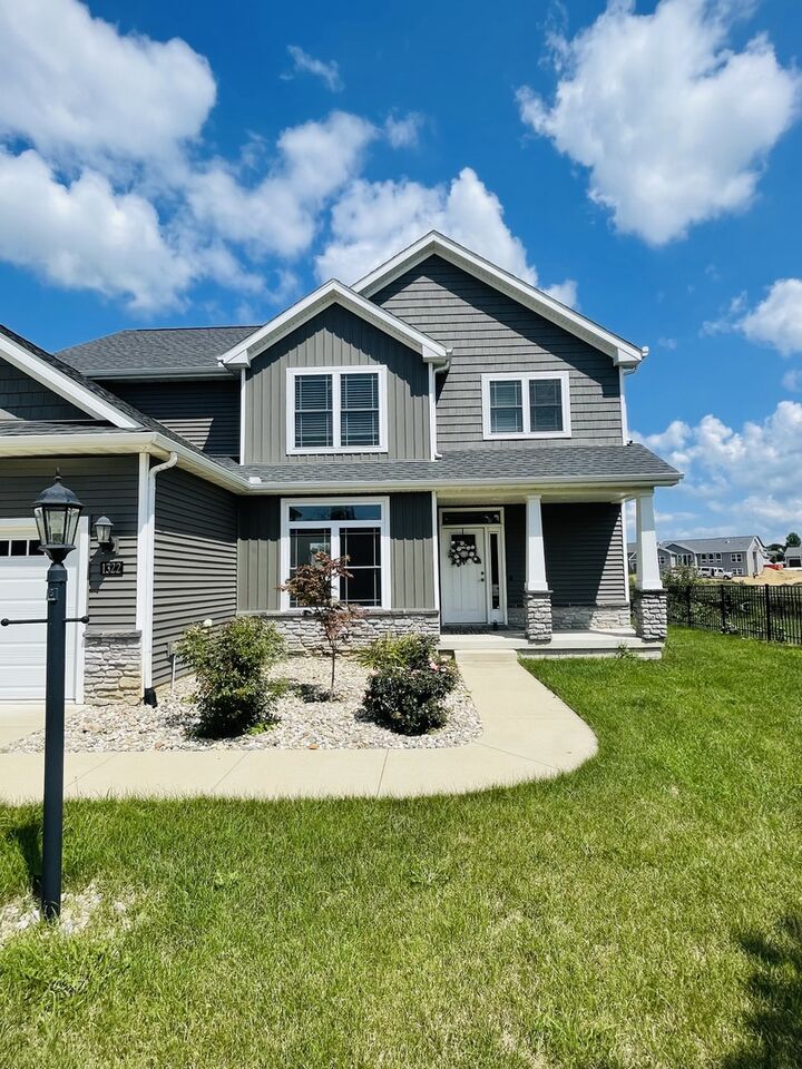 1322 Sweet Grass Drive  Mahomet IL 61853 photo
