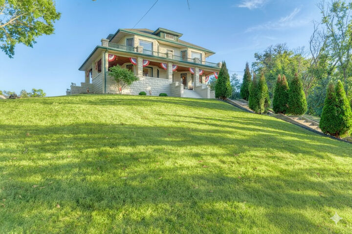 Property Photo: 8611 Archer Avenue IL 60480