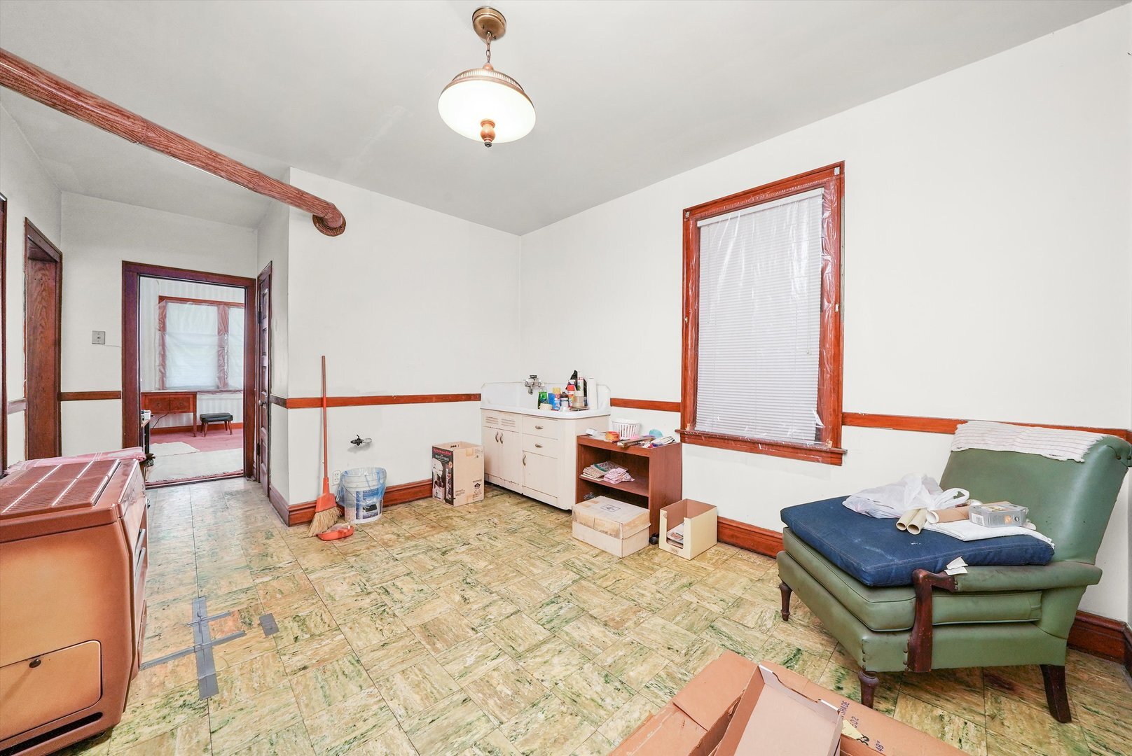 Property Photo:  4852 S Wood Street  IL 60609 
