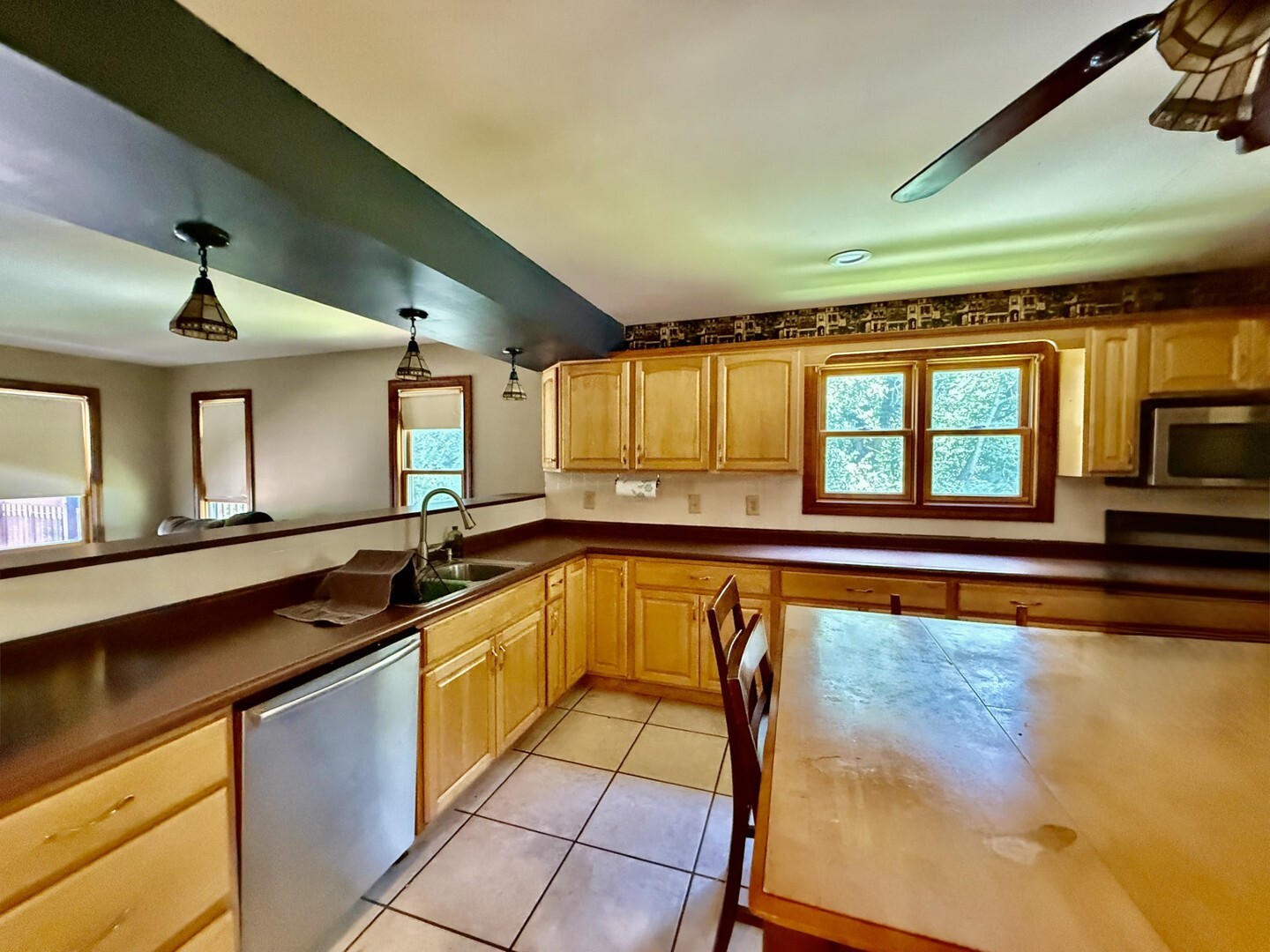 Property Photo: 827 N 2199th Road IL 61370
