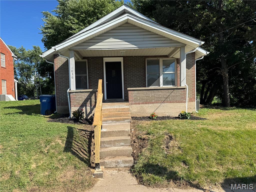 1036 Olive Street  St Charles MO 63301 photo
