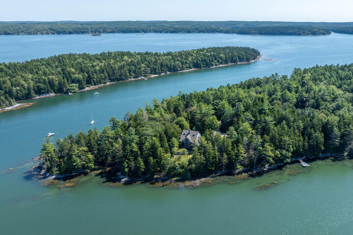 93 Governors Point Road  Harpswell ME 04079 photo