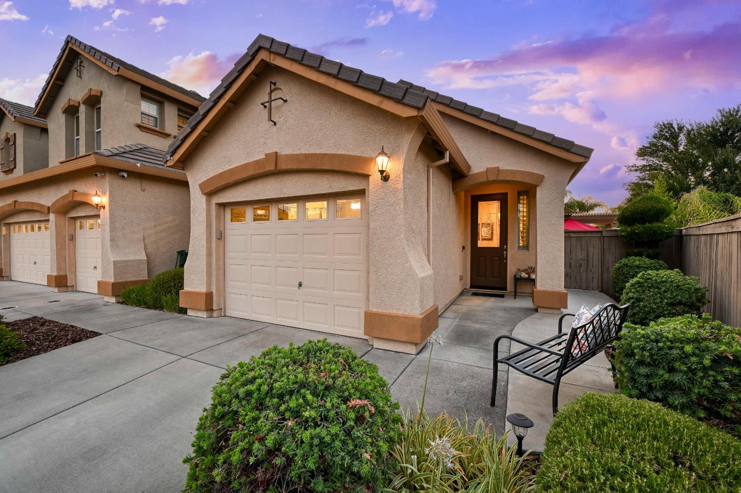 Property Photo:  208 Fairhall Court  CA 95747 