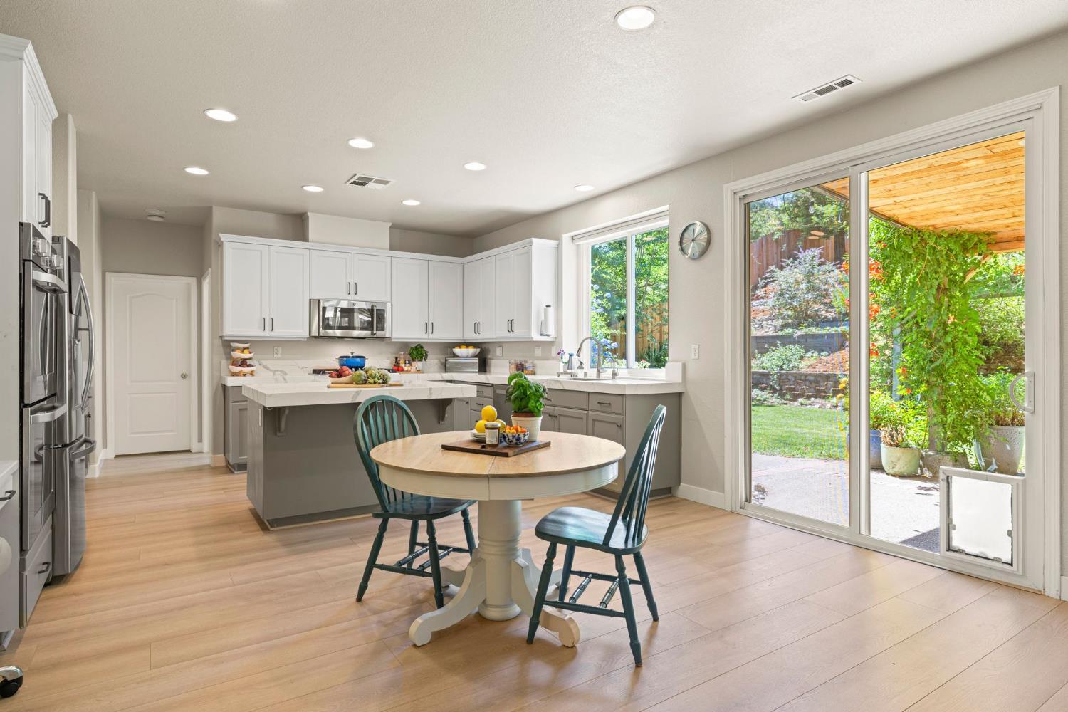 Property Photo:  7046 Kentfield Drive  CA 95682 