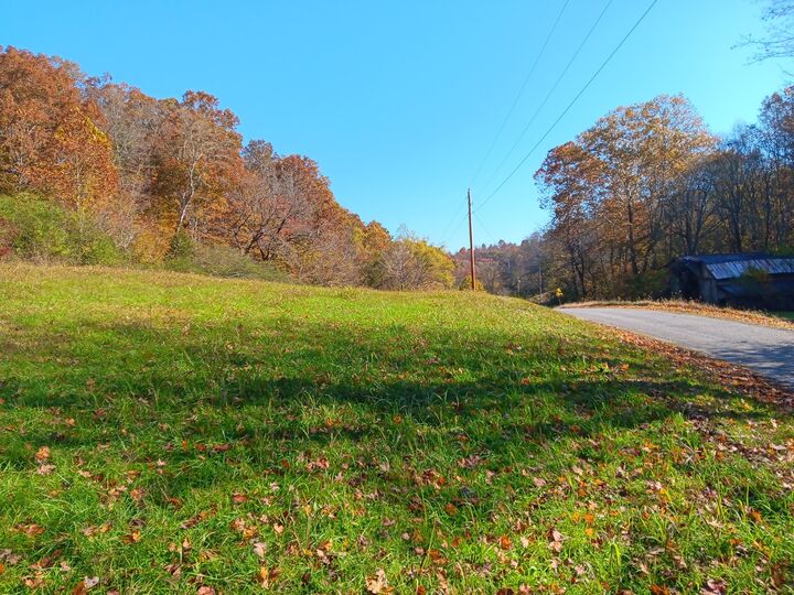 Property Photo:  2073 Choates Creek Rd  TN 38464 
