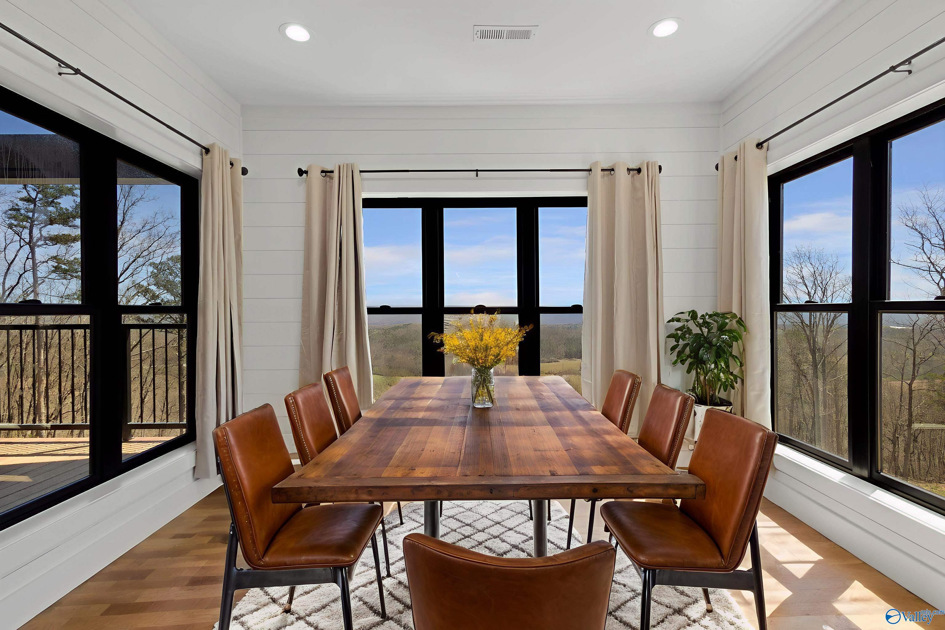 Property Photo: 1589 County Road 4 AL 35962