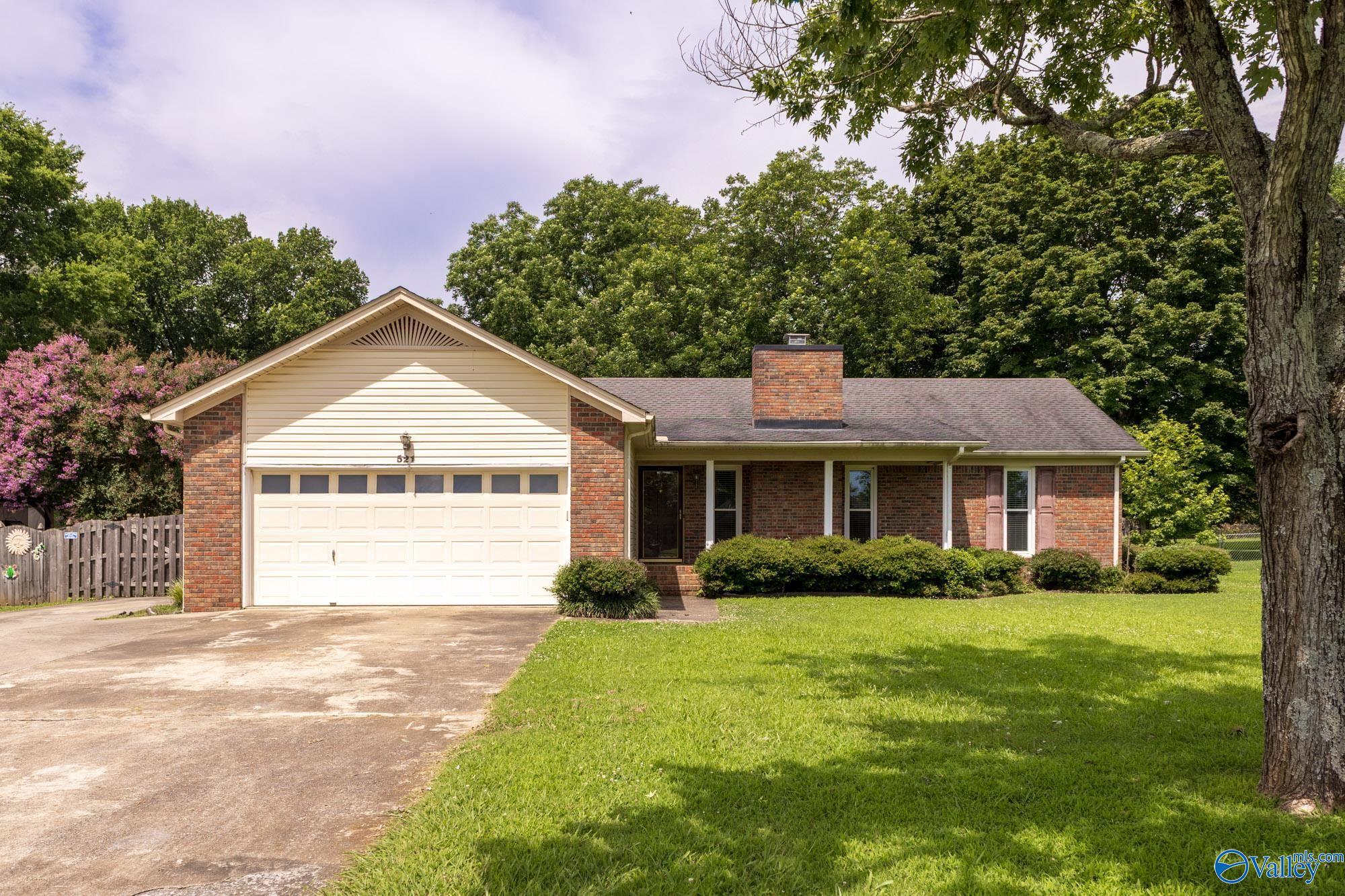521 Bell Circle  Huntsville AL 35811 photo