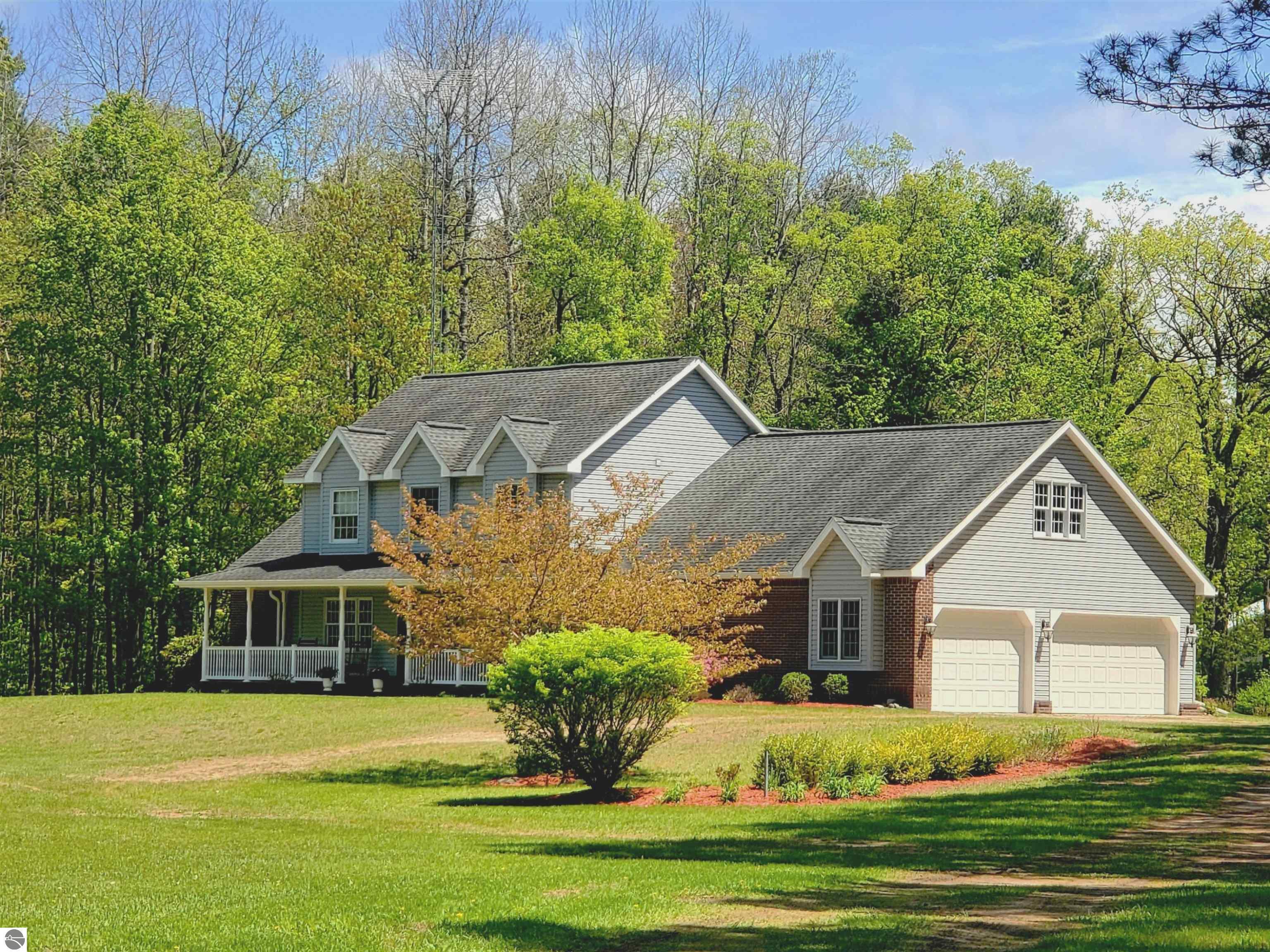 Property Photo: 11050 Thirteen Mile Road MI 49614