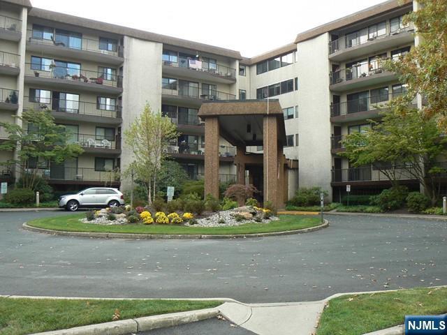 521 Piermont Avenue 207  River Vale NJ 07675 photo