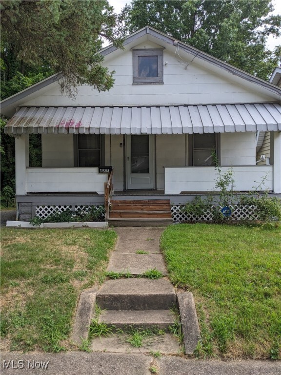 Property Photo:  665 Hudson Avenue  OH 44306 