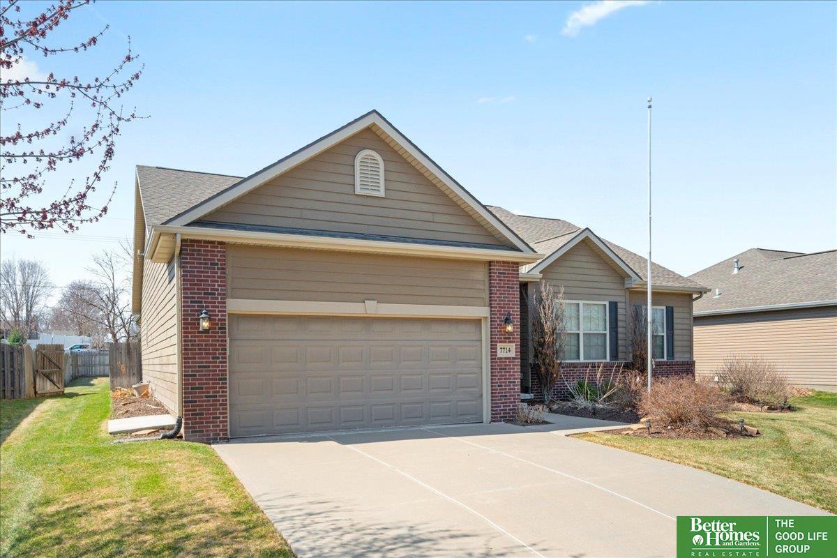 Property Photo: 7714 S 167th Street NE 68136