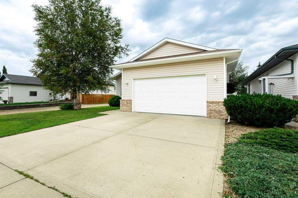 Property Photo: 49 Dumas Crescent AB T4R 2S7