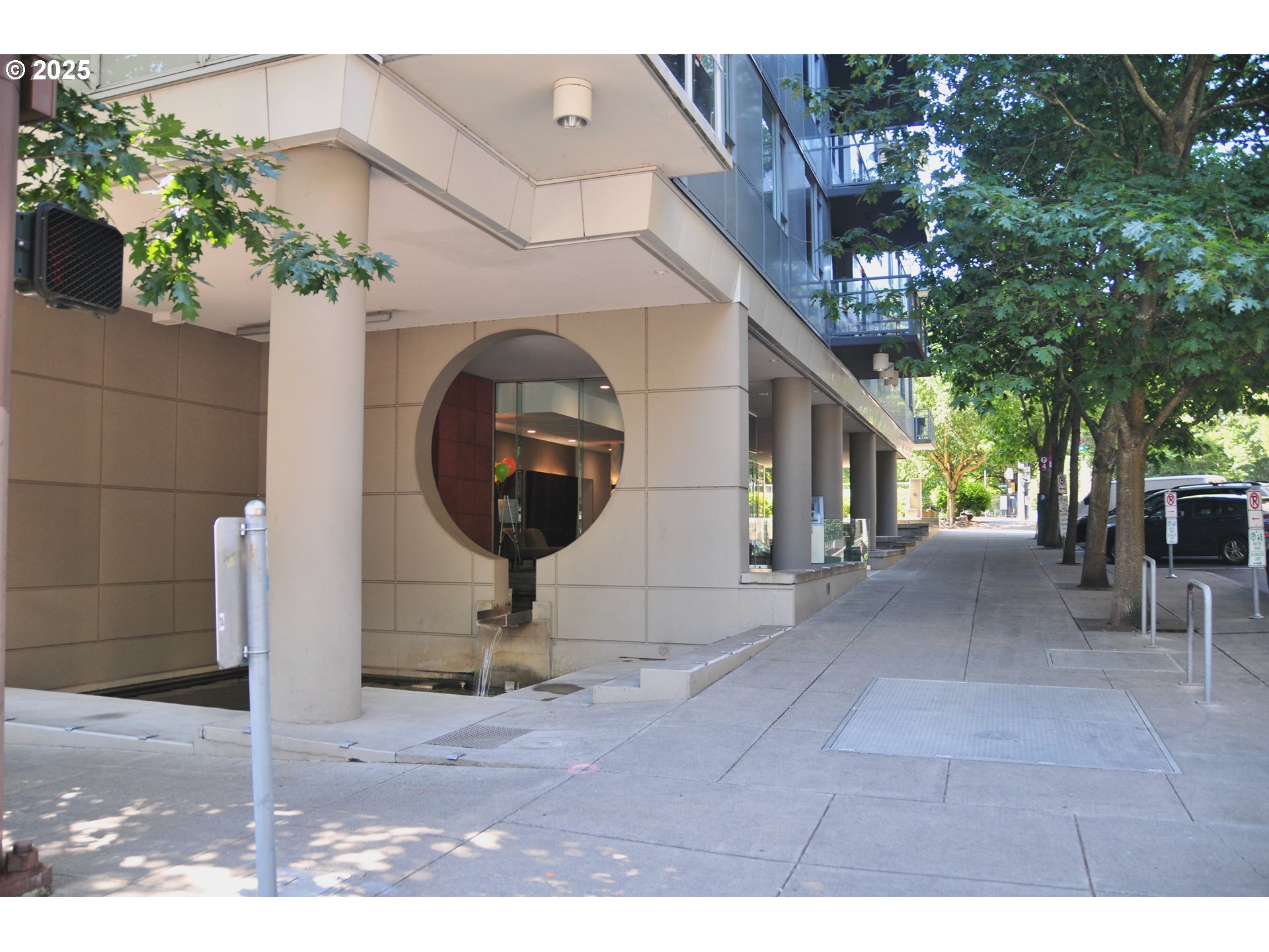Property Photo: 1500 SW 11th Ave OR 97201