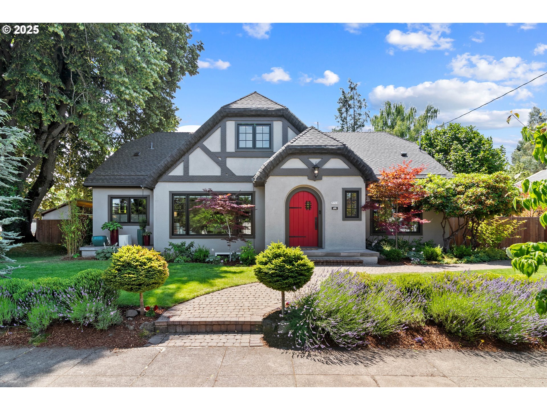 7710 N Jersey St  Portland OR 97203 photo