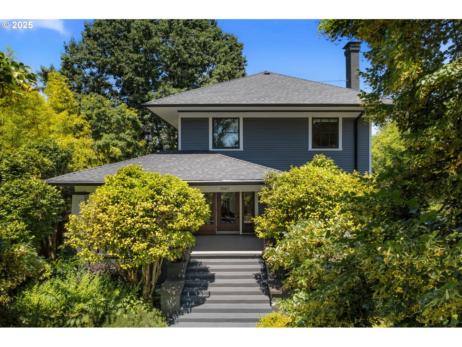3067 NE Pacific St  Portland OR 97232 photo