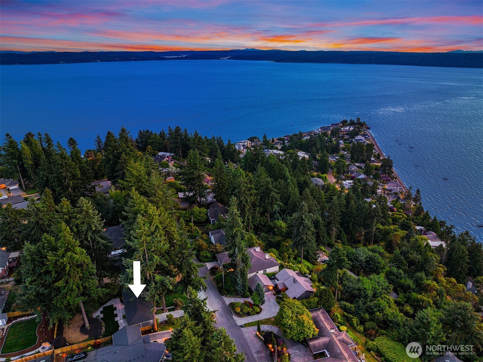 Property Photo: 16718 32nd Avenue SW WA 98166
