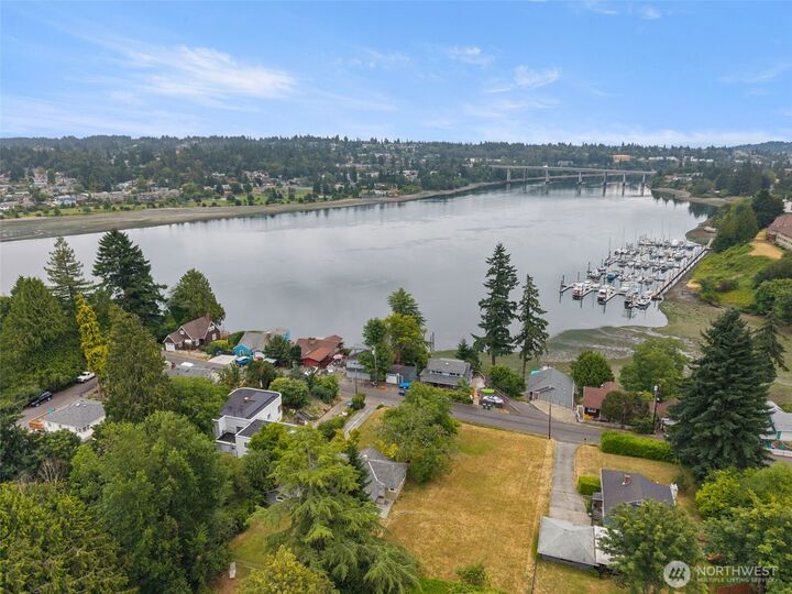 Property Photo: 1953 Taft Avenue WA 98312