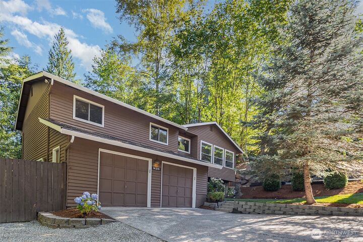 Property Photo:  14310 NE 178th Street  WA 98072 