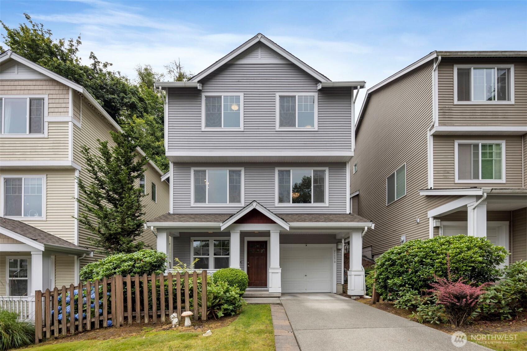 21270  40th Way S 35  Seatac WA 98198 photo