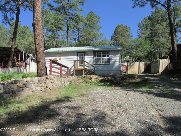 208 Hemlock Circle  Ruidoso NM 88345 photo