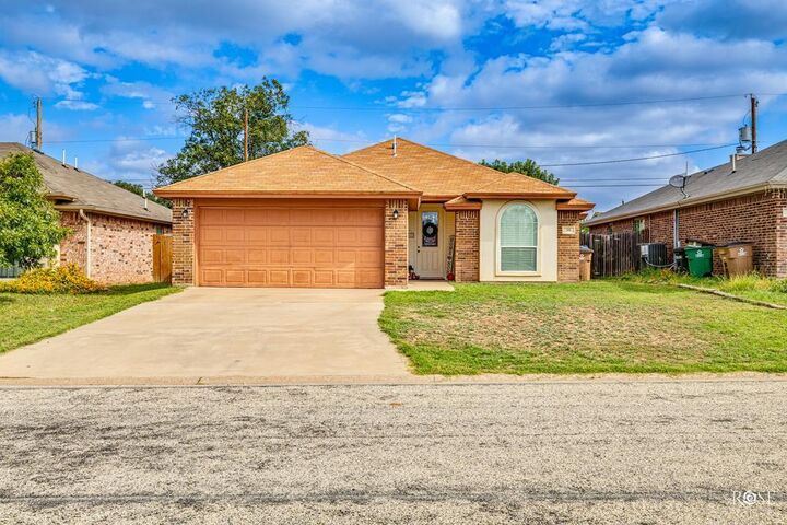 38 Amberwood Dr  San Angelo TX 76905 photo