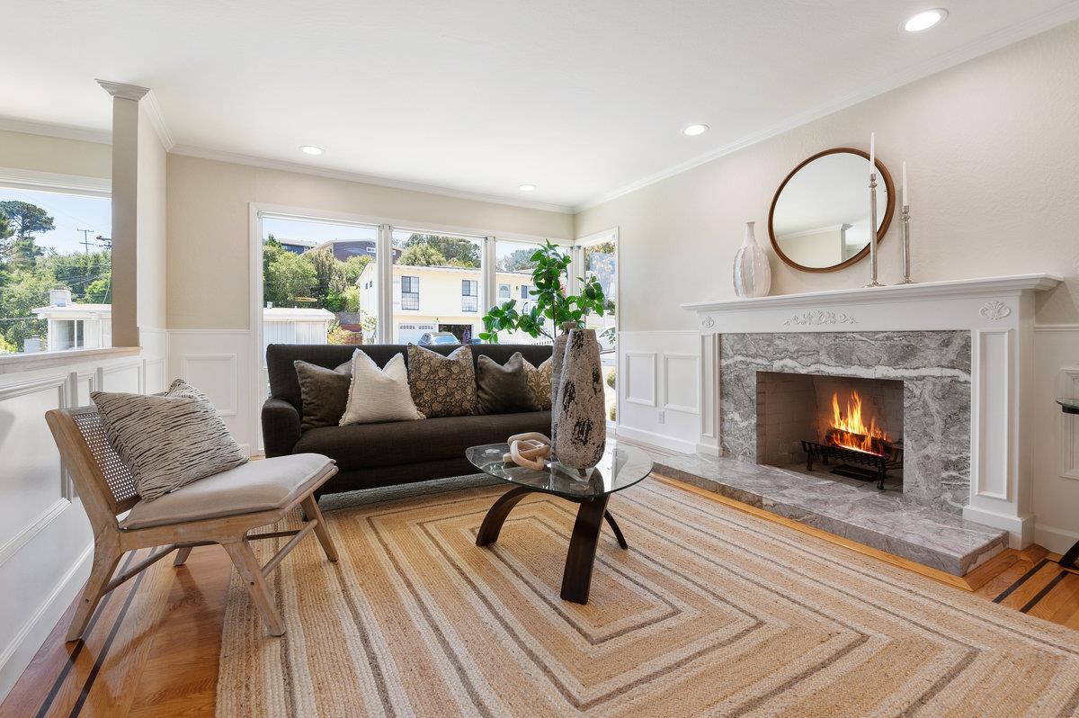 Property Photo: 2580 Princeton Drive CA 94066
