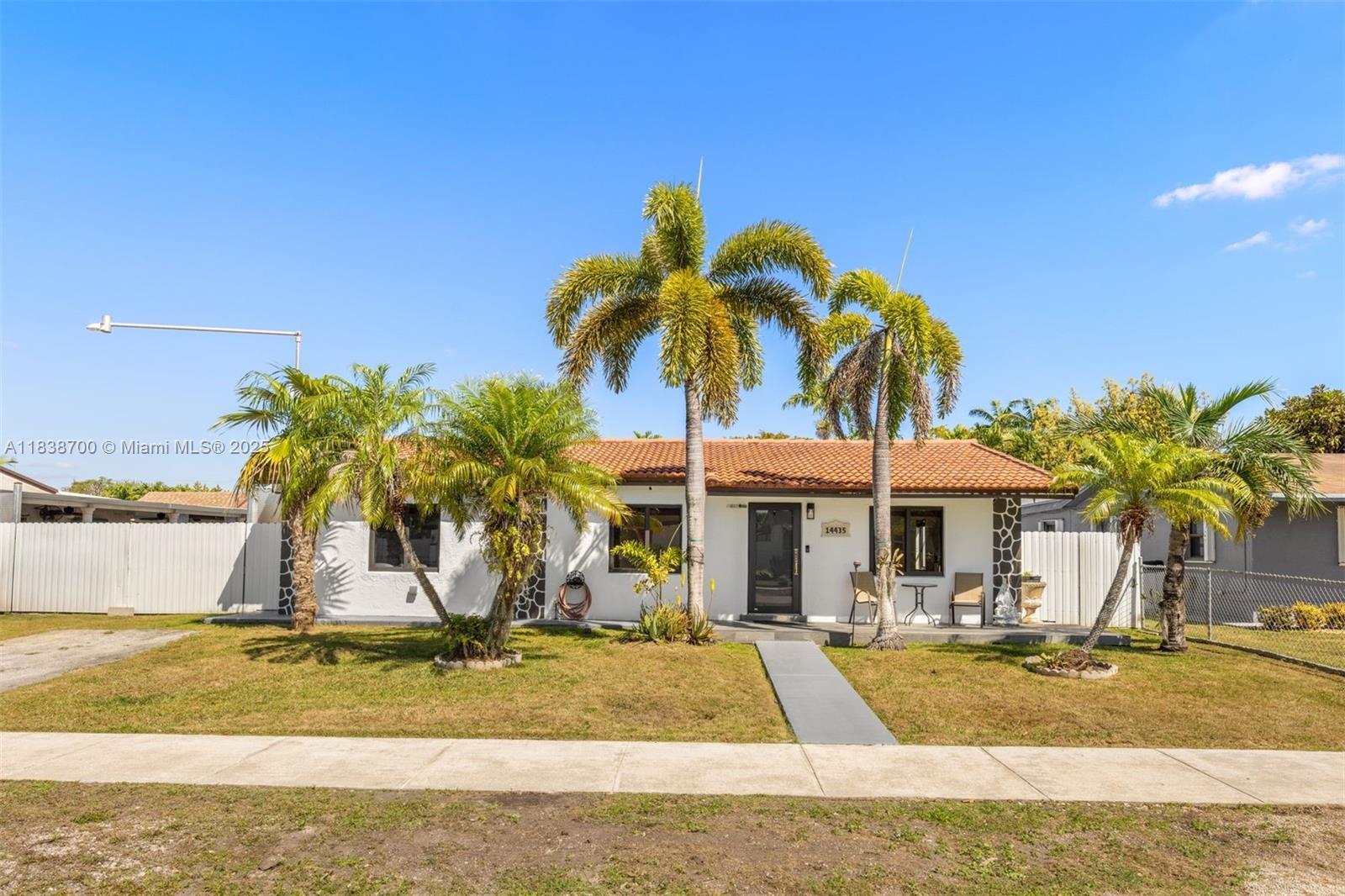 Property Photo: 14435 SW 293rd Ter FL 33033