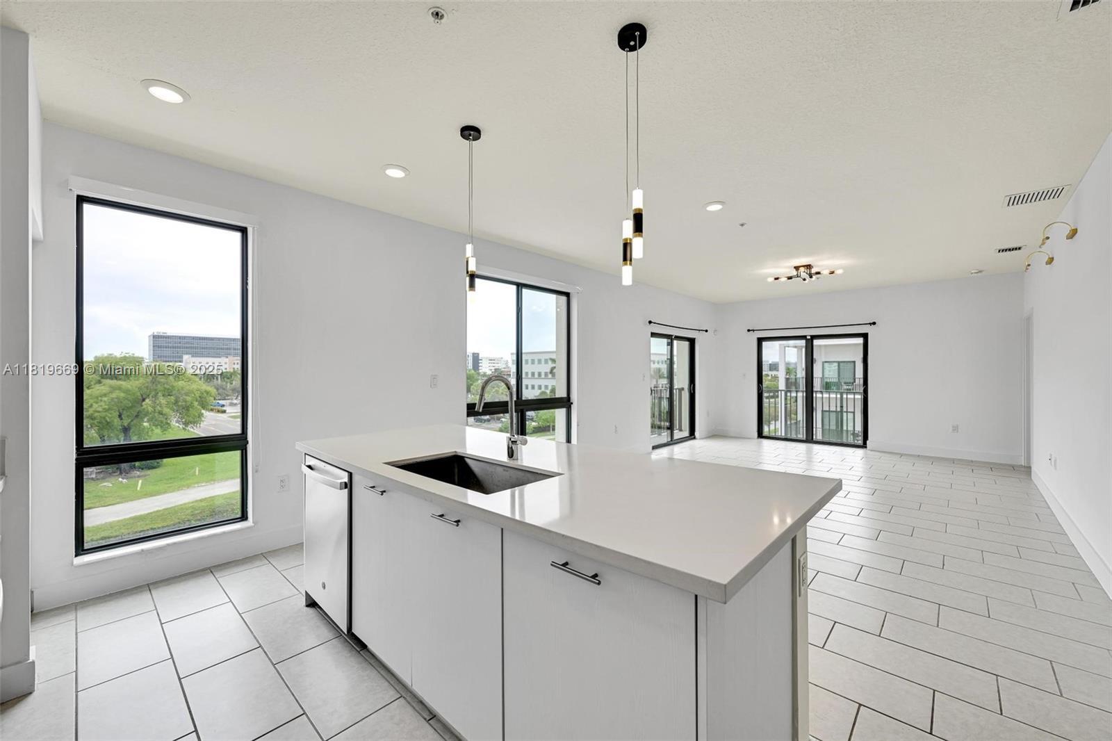 Property Photo: 8167 NW 41st St E-406 FL 33166